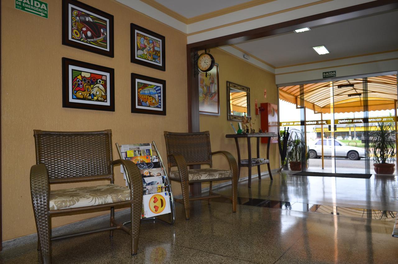 Hotel Graunas เซาการ์โลส ภายนอก รูปภาพ